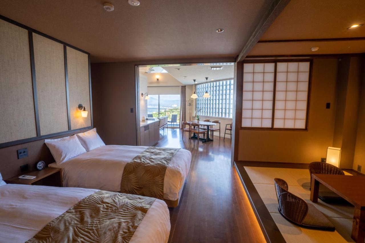 Hotel Infinito And 5*